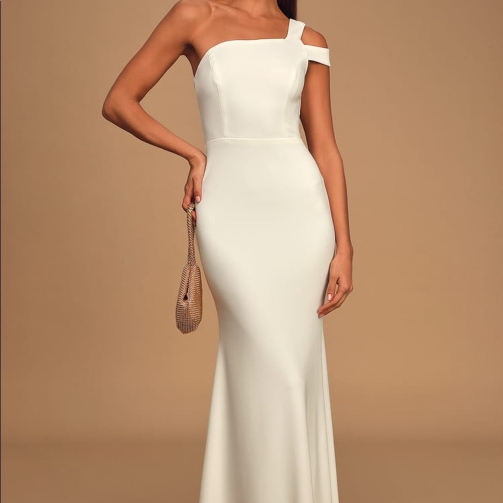 Lulu’s White One Shoulder Mermaid Long Maxi Dress